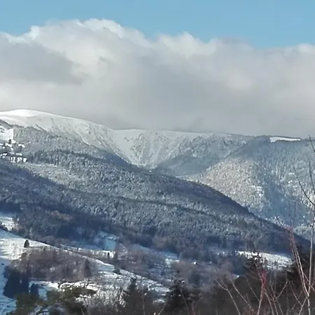 Mobilhome Convivial En Alsace *