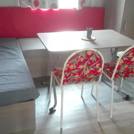 Mobilhome Convivial En Alsace Camping *